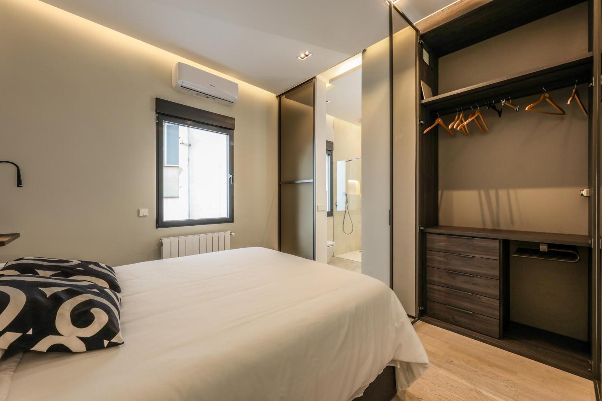 דירות En El Corazon De Madrid, Casa Moderna מראה חיצוני תמונה